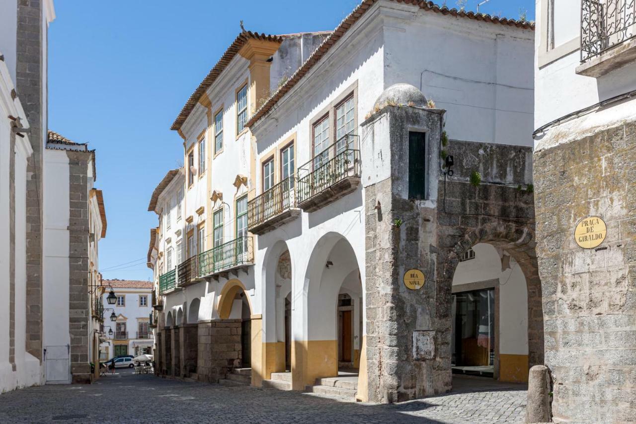 Casa Das Arcadas, Garage Free - Praca De Giraldo Apartment Evora Exterior photo